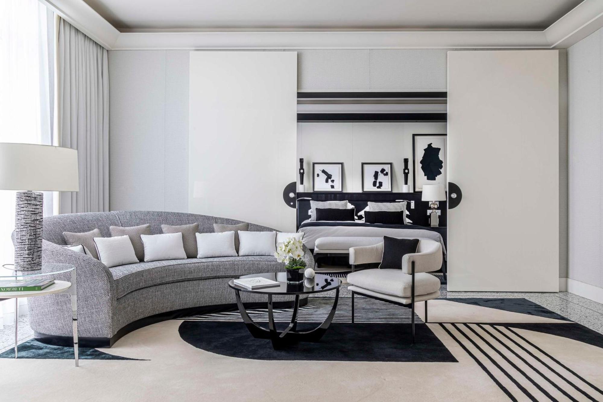 Hotel Martinez, In The Unbound Collection By Hyatt Cannes Exterior foto Interior design by the London-based interior design company, Savile Row Interiors